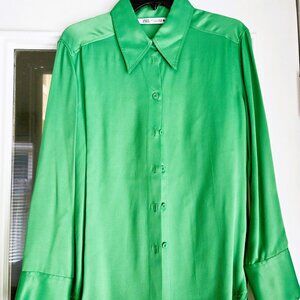 NWT ZARA Bright Green Collared Shirt Size L